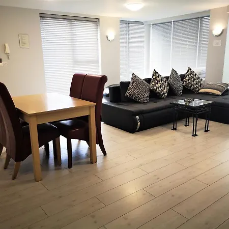 Bella Vista & Self Catering Hotel Cobh